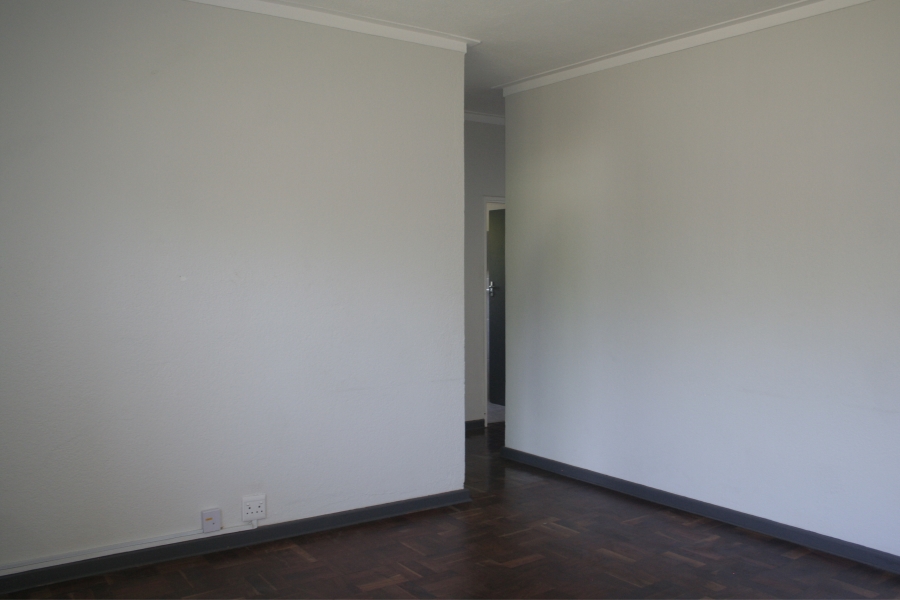 To Let 2 Bedroom Property for Rent in Martinville Western Cape